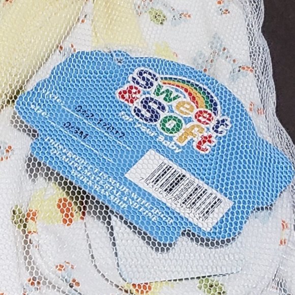 Baby Clothes Gift Set Bundle Animal Theme Gender Neutral 0-3 Month New With Tags - Picture 7 of 7